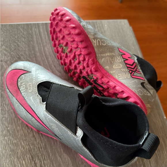 3Y Nike Zoom Mercurial Superfly 9 Academy TF GS Silver Pink Futsal Soccer cleats - Picture 3 of 7